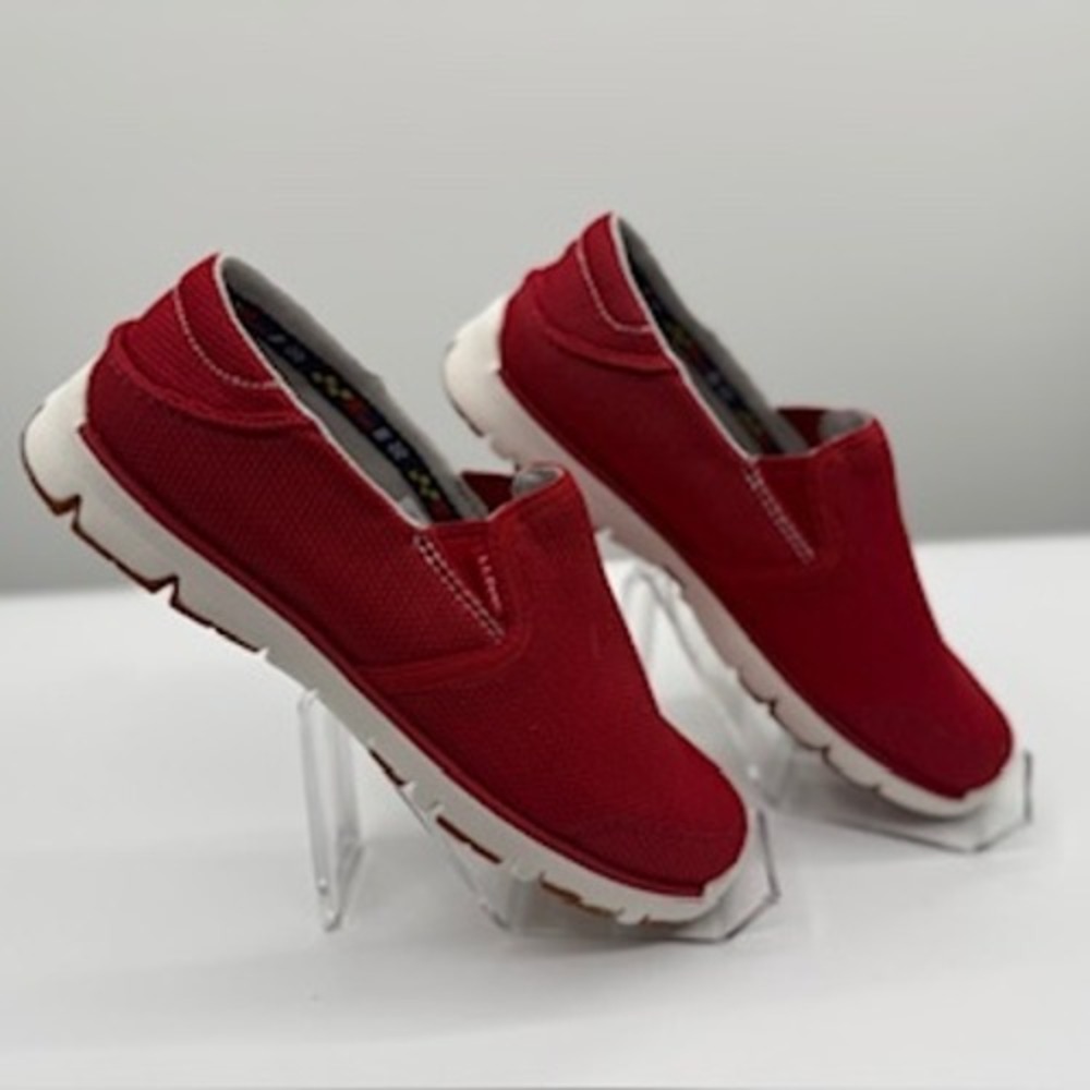 LL Bean Womens Red Mesh Slip On Sneakers Nautical Flag Trim 296817 Size 8.5 M - Picture 6 of 8